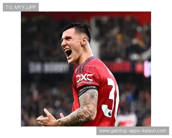 曼联迎来连胜希望：逆境中寻找突破的信仰之光