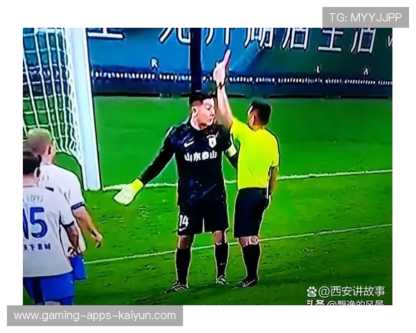 成都蓉城外围重击一脚差点改写比分 成都蓉城外围重击一脚差点改写比分